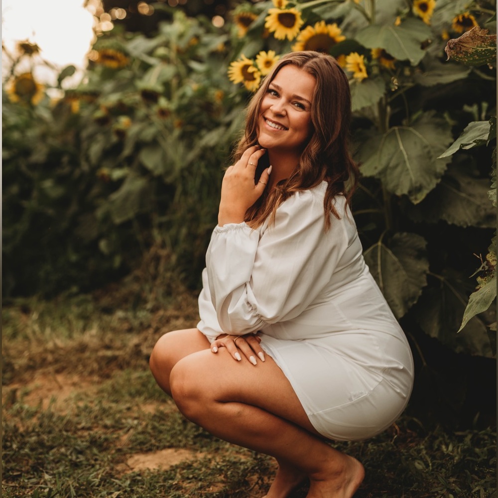 Meet your Posher, Shali